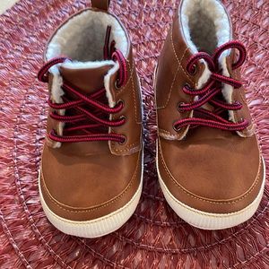 Baby gap Shoes booties 18-24 month size Saddle Brown New without tags